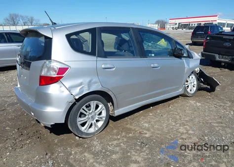 2011 Honda Fit Sport z USA, uszkodzony, nr VIN JHMGE8H5XBS003265